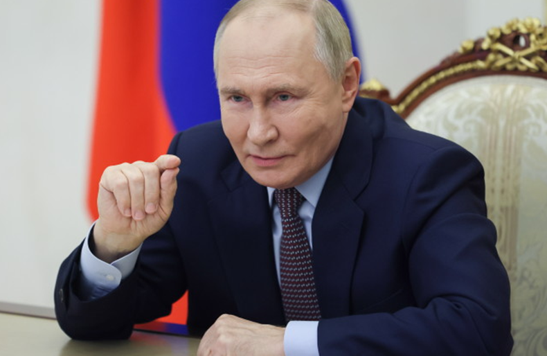 Путин шокира Запада със 728 удара